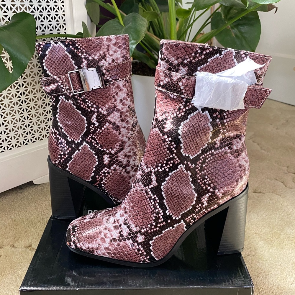 Snake skin Boots
